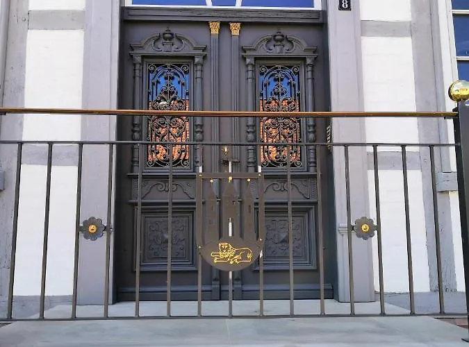 Trapp Country house *